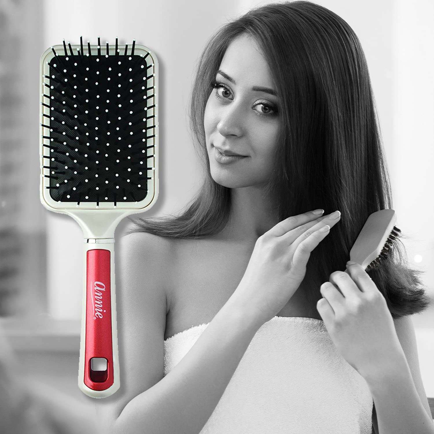 Annie International | Pearly Deluxe Paddle Brush Red, photo 4 of 4
