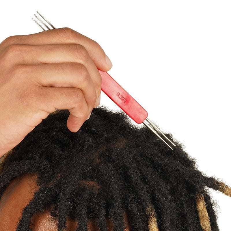 Annie International | Dreadlocks Crochet Needle, Dual Style Hook (0.5mm), photo 3 of 4